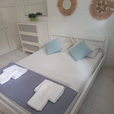 Elegant Maisonette In *
