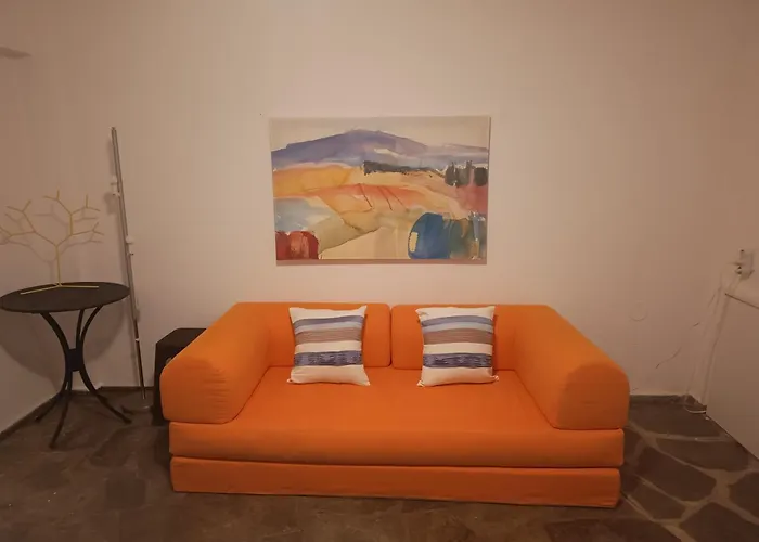 Elegant Maisonette In